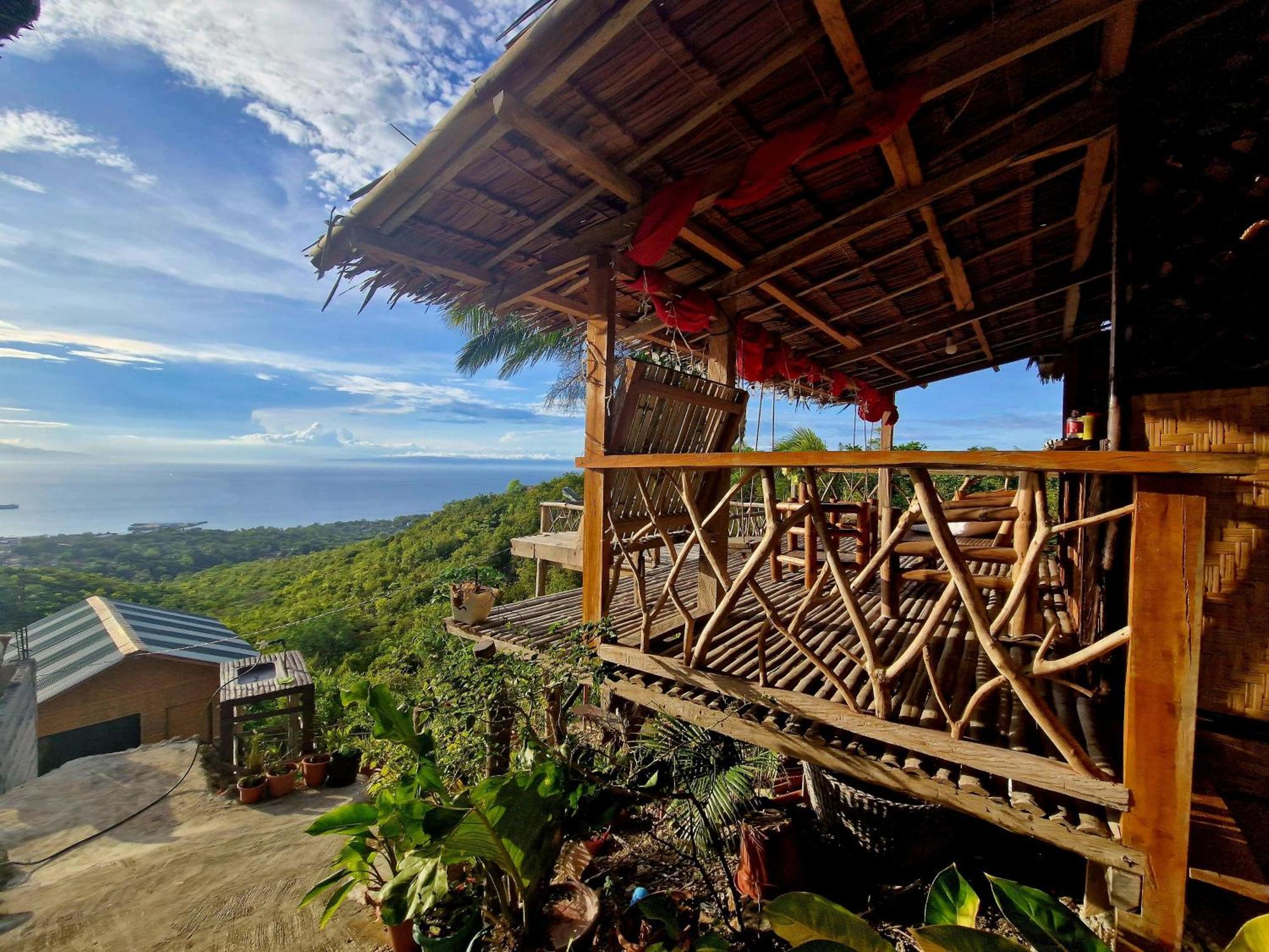 Thornton'S Sea View Cafe & Guesthouse Siquijor Dış mekan fotoğraf